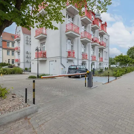 Przestronny Z Klimatyzacja, Sauna I Silownia By Renters Prestige アパート シフィノウイシチェ