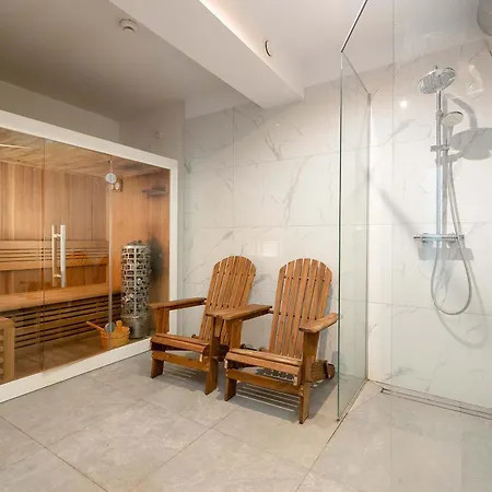 アパート Przestronny Z Klimatyzacja, Sauna I Silownia By Renters Prestige シフィノウイシチェ